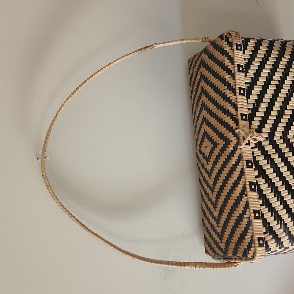 Anthropologie Wicker woven geometric handbag - Picture 4 of 9
